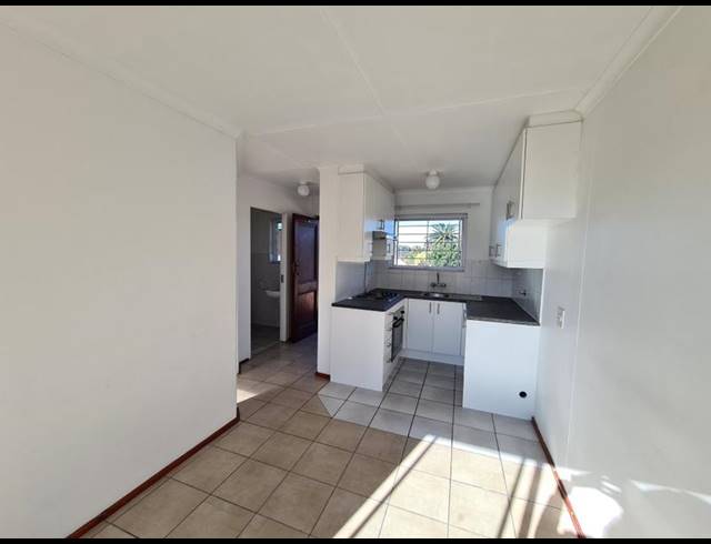 1 BEDROOM PROPERTY TO RENT IN OAKGLEN